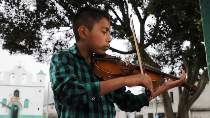 Imagen de Pedro, el Violinista de Chalam